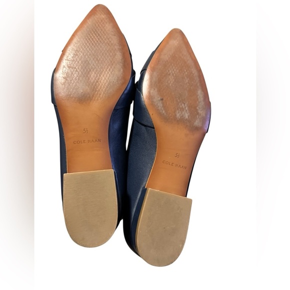 Cole Haan Camila Skimmer Flat in Marine Blue Leather Women sz 5.5 Closed toe - Picture 7 of 10